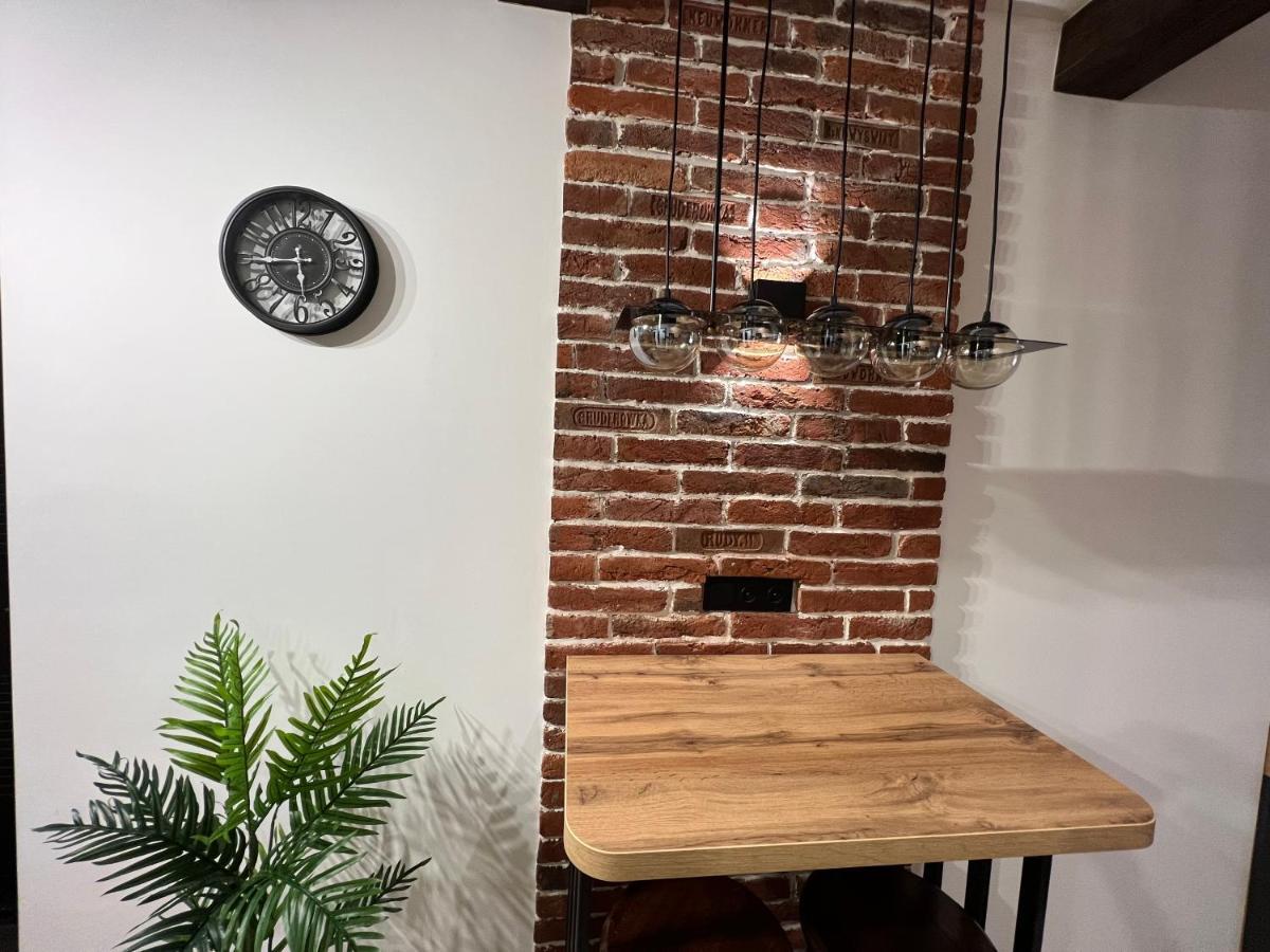 Cozy Loft На Староєврейській 24 Lviv Ngoại thất bức ảnh