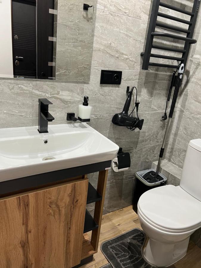 Cozy Loft На Староєврейській 24 Lviv Ngoại thất bức ảnh